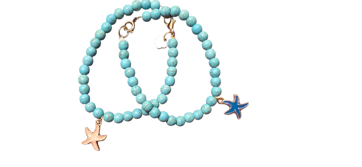Turquoise starfish glass beaded bracelet