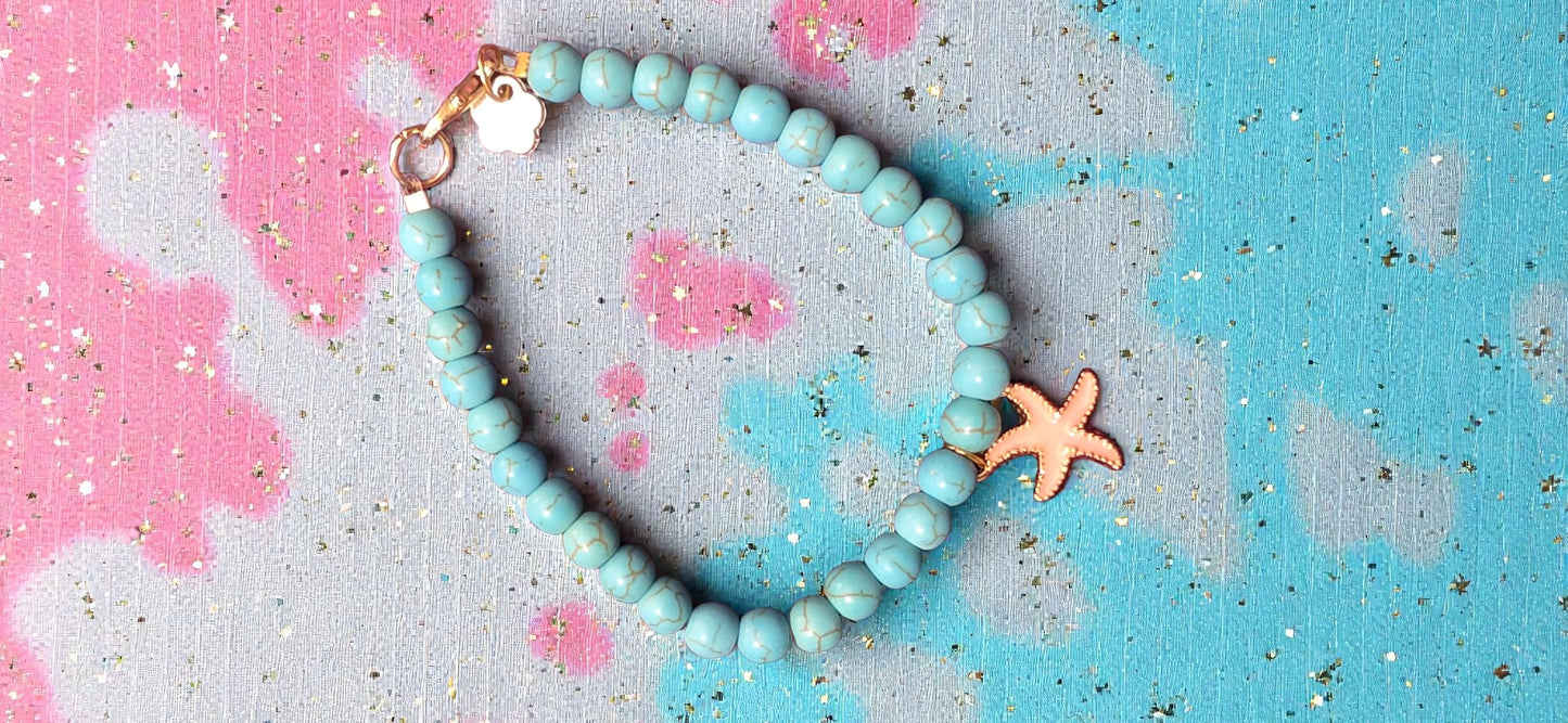 Turquoise starfish glass beaded bracelet